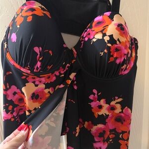 Floral Black Tankini